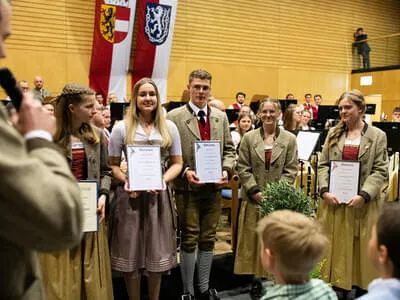  Bild 18