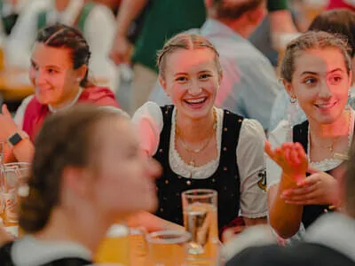 Jubiläumsfest 2025 Samstag - derPlotti | Matthäus Schröcker Bild 115
