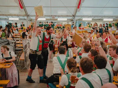 Jubiläumsfest 2025 Samstag - derPlotti | Matthäus Schröcker Bild 98