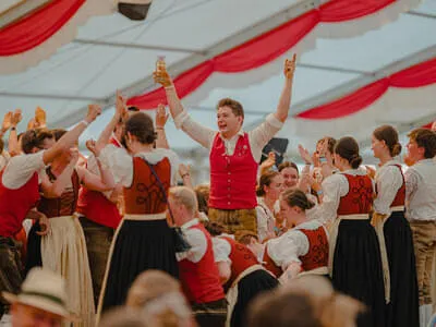 Jubiläumsfest 2025 Samstag - derPlotti | Matthäus Schröcker Bild 76