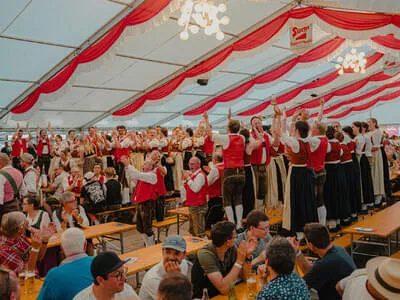 Jubiläumsfest 2025 Samstag - derPlotti | Matthäus Schröcker Bild 74