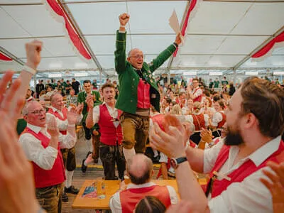Jubiläumsfest 2025 Samstag - derPlotti | Matthäus Schröcker Bild 84