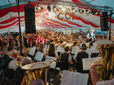 Jubiläumsfest 2025 Samstag - derPlotti | Matthäus Schröcker Bild 56