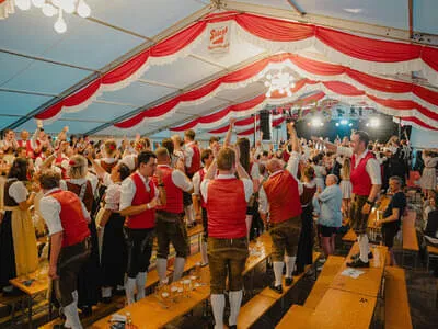 Jubiläumsfest 2025 Samstag - derPlotti | Matthäus Schröcker Bild 58