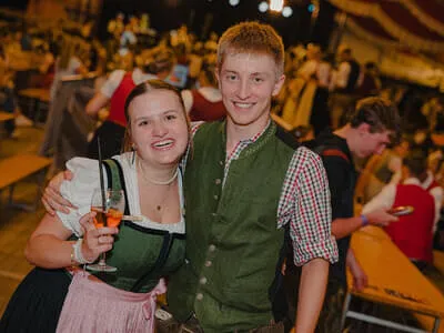 Jubiläumsfest 2025 Samstag - derPlotti | Matthäus Schröcker Bild 31